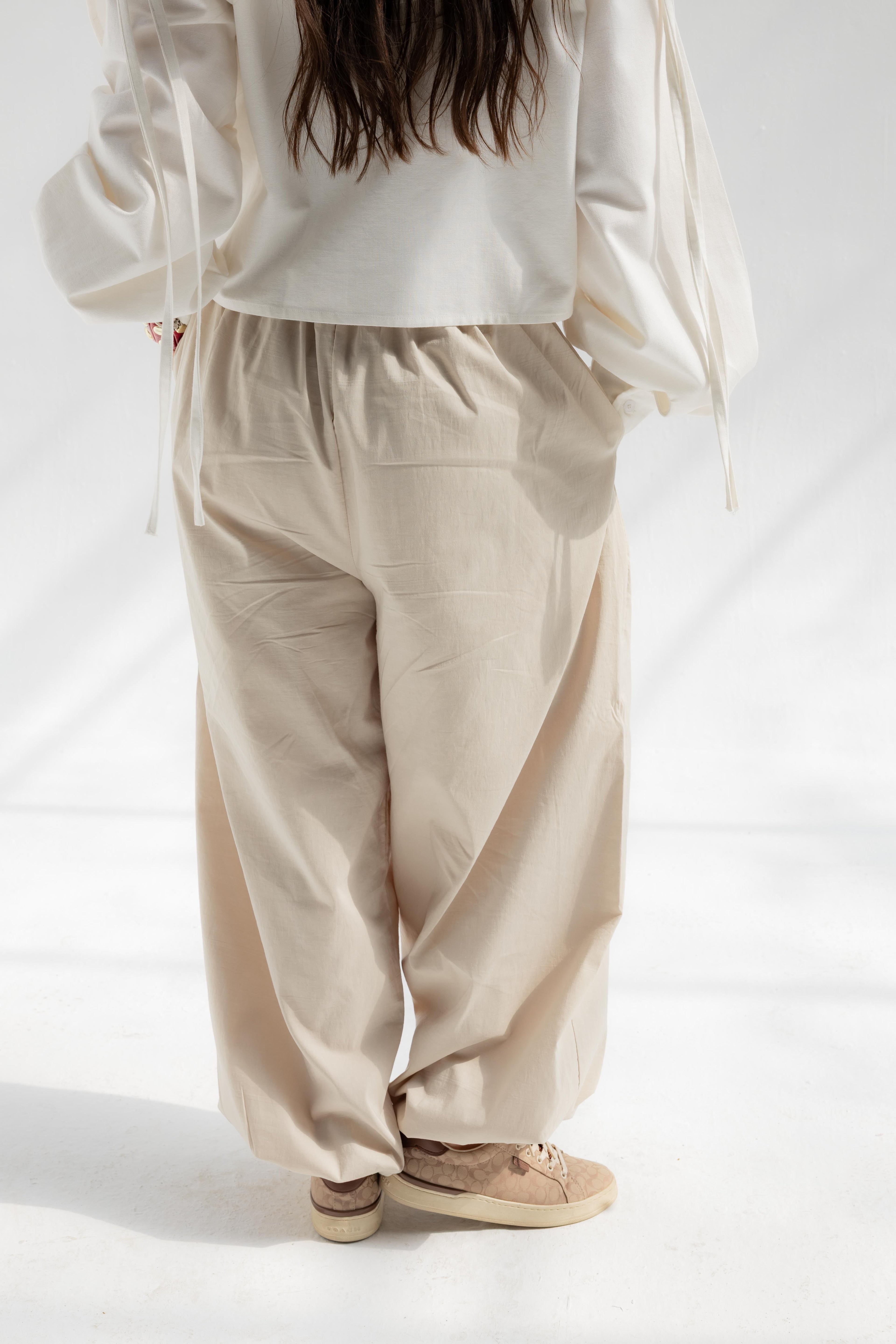 Beige Ballon Pants